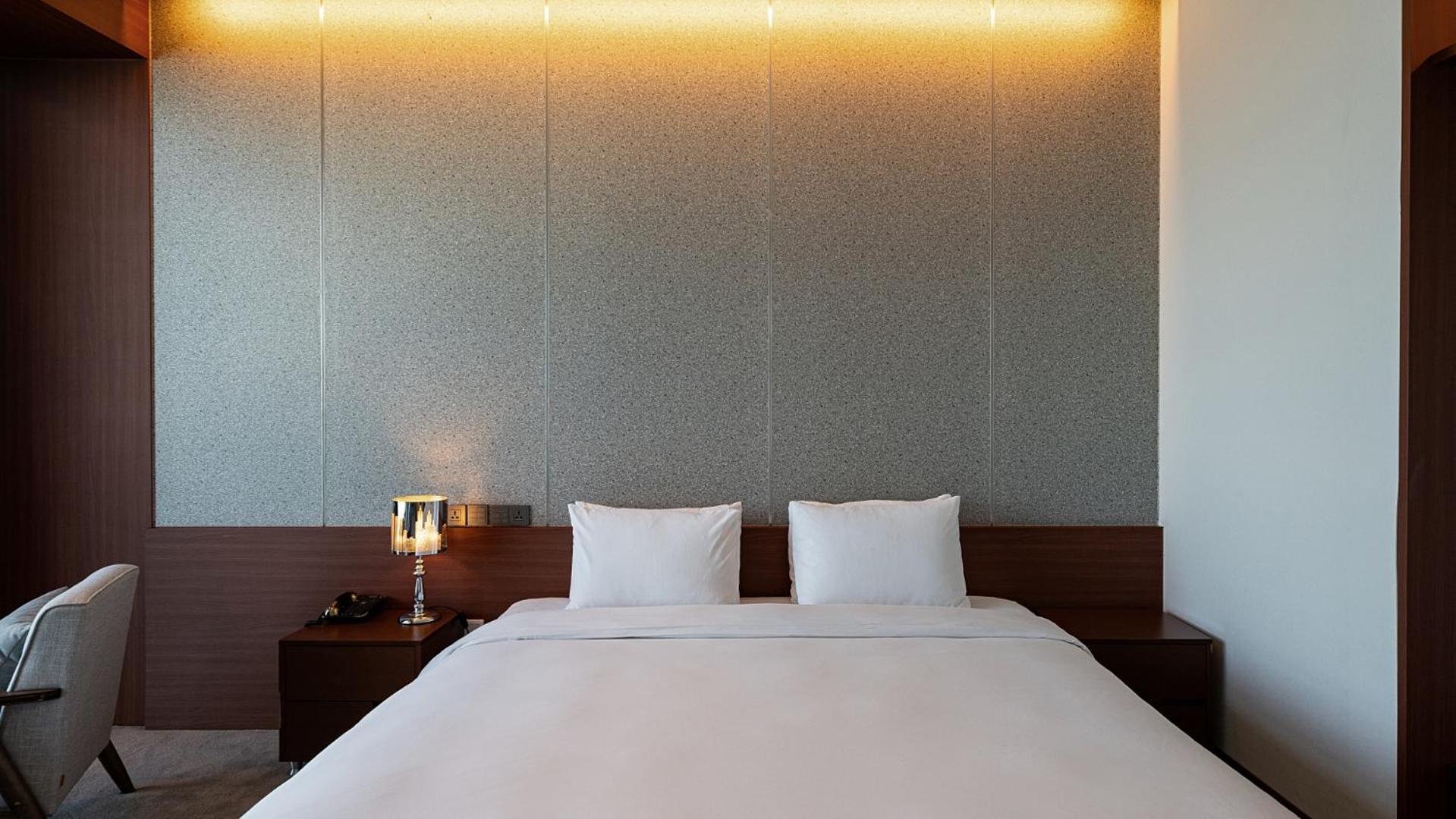 Hotel Jcs Йосу Екстер'єр фото