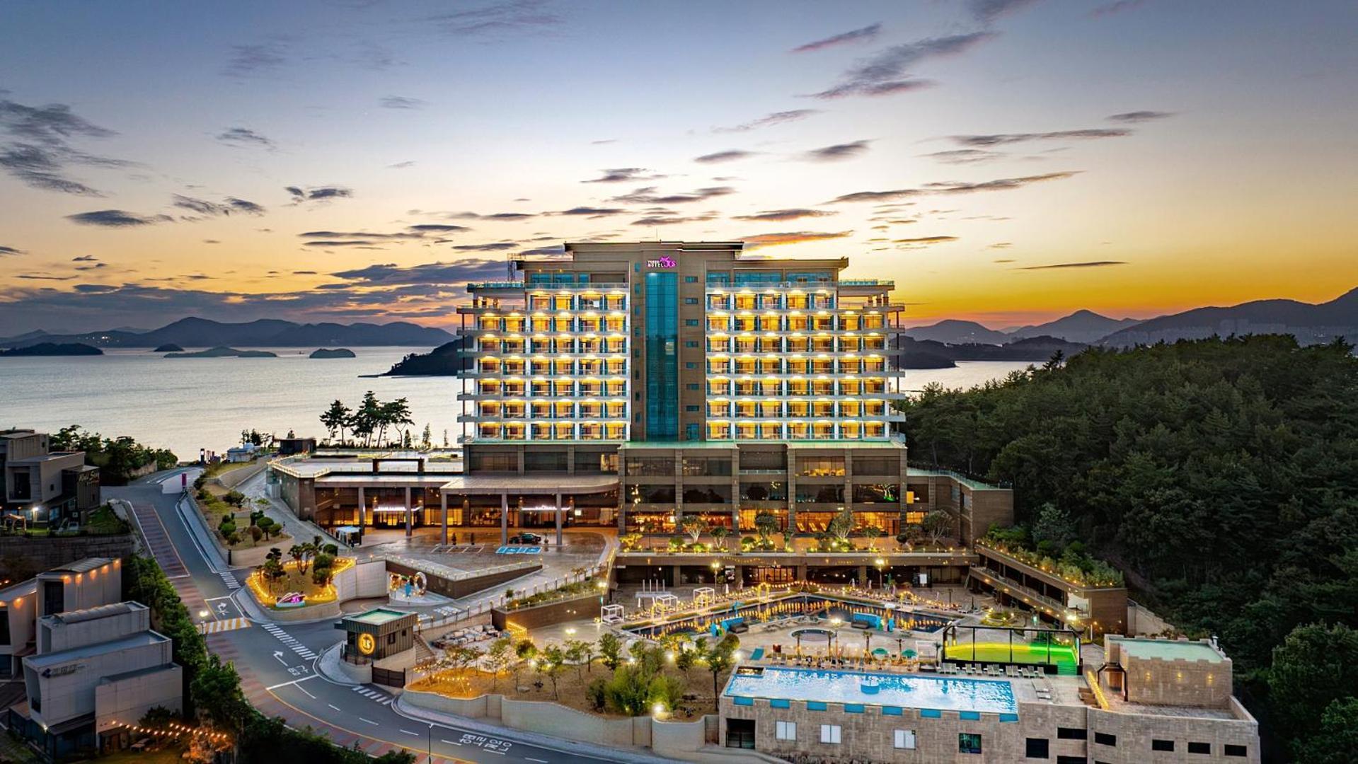 Hotel Jcs Йосу Екстер'єр фото